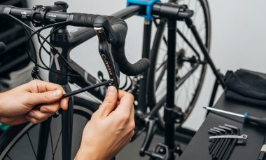 ajustar manetas bici carretera