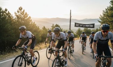 ciclismo montaña amanecer